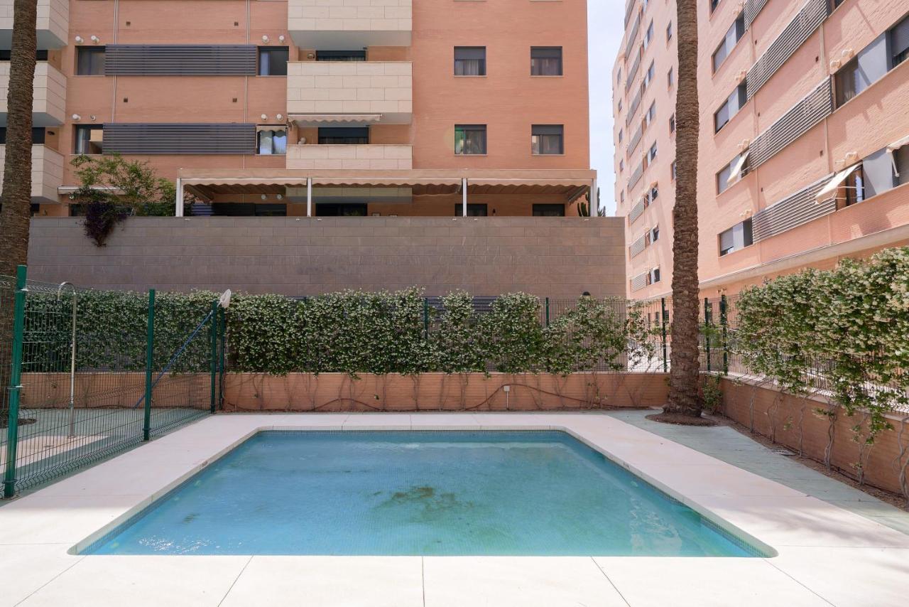 Alterhome Apartamento Con Piscina Maria Zambrano Málaga Exteriör bild