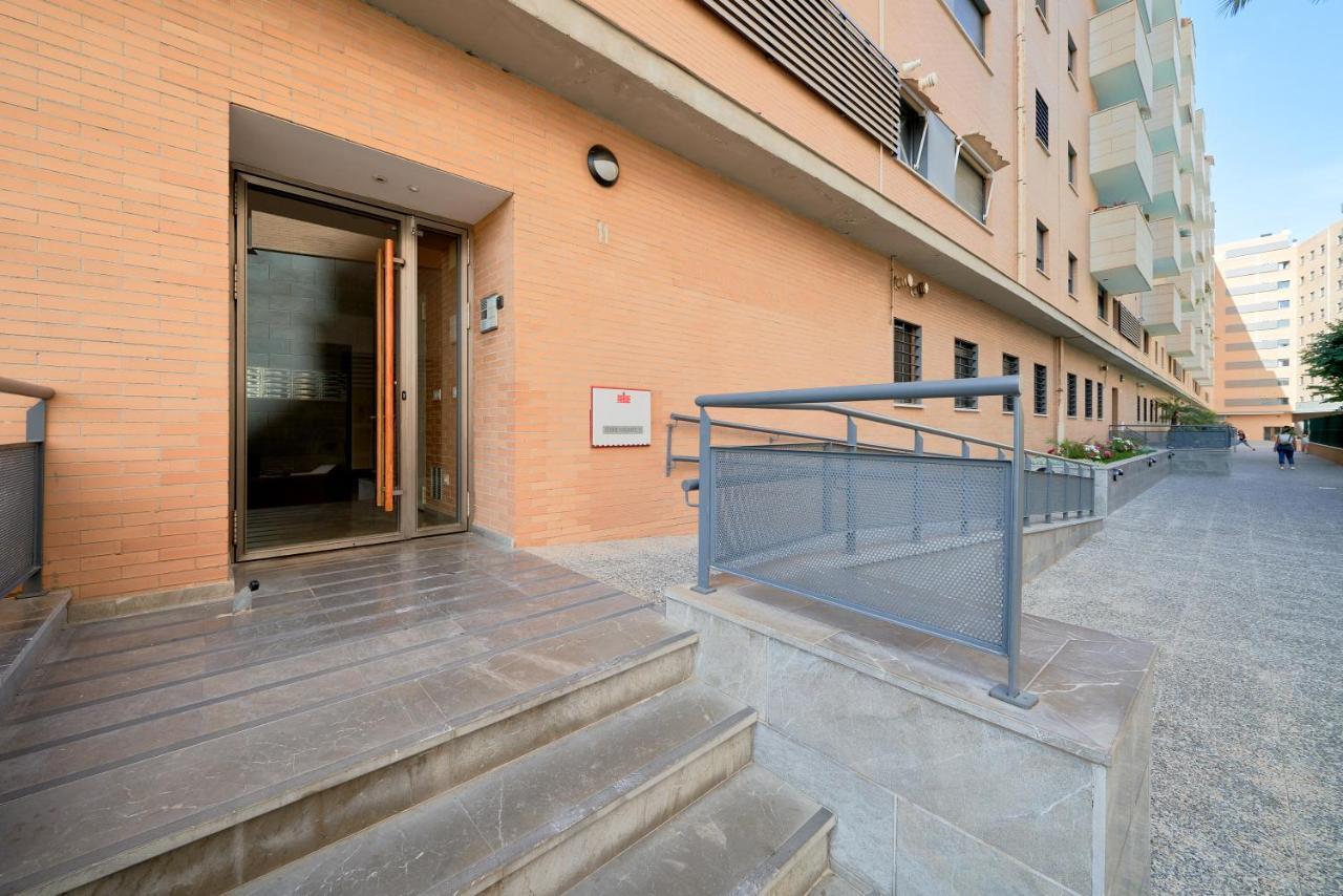 Alterhome Apartamento Con Piscina Maria Zambrano Málaga Exteriör bild
