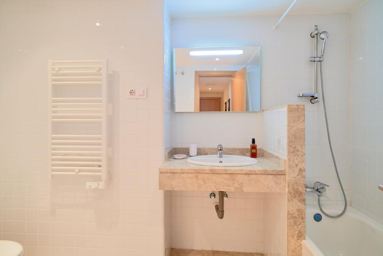 Alterhome Apartamento Con Piscina Maria Zambrano Málaga Exteriör bild